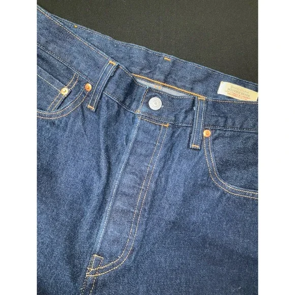 NWOT Levi's 501 Selvage Red Tab Button Fly Straight Blue Denim Jeans Sz 33x32 - Picture 2 of 16